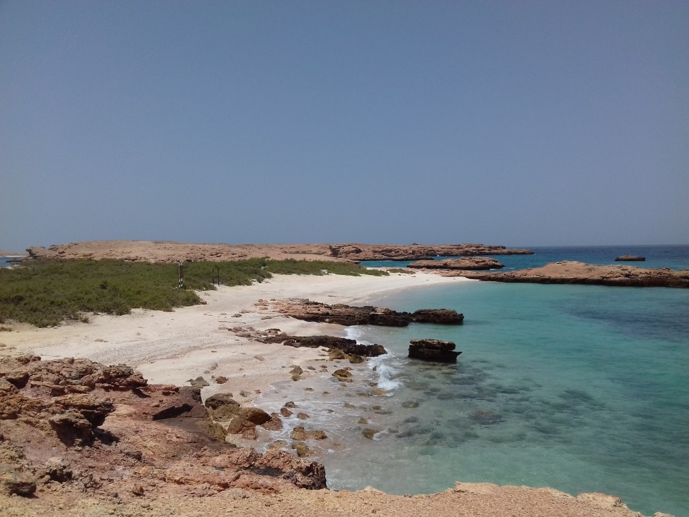 Dimaniyat Islands