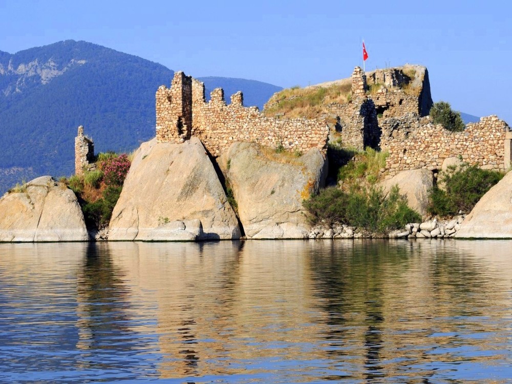 Bafa Lake
