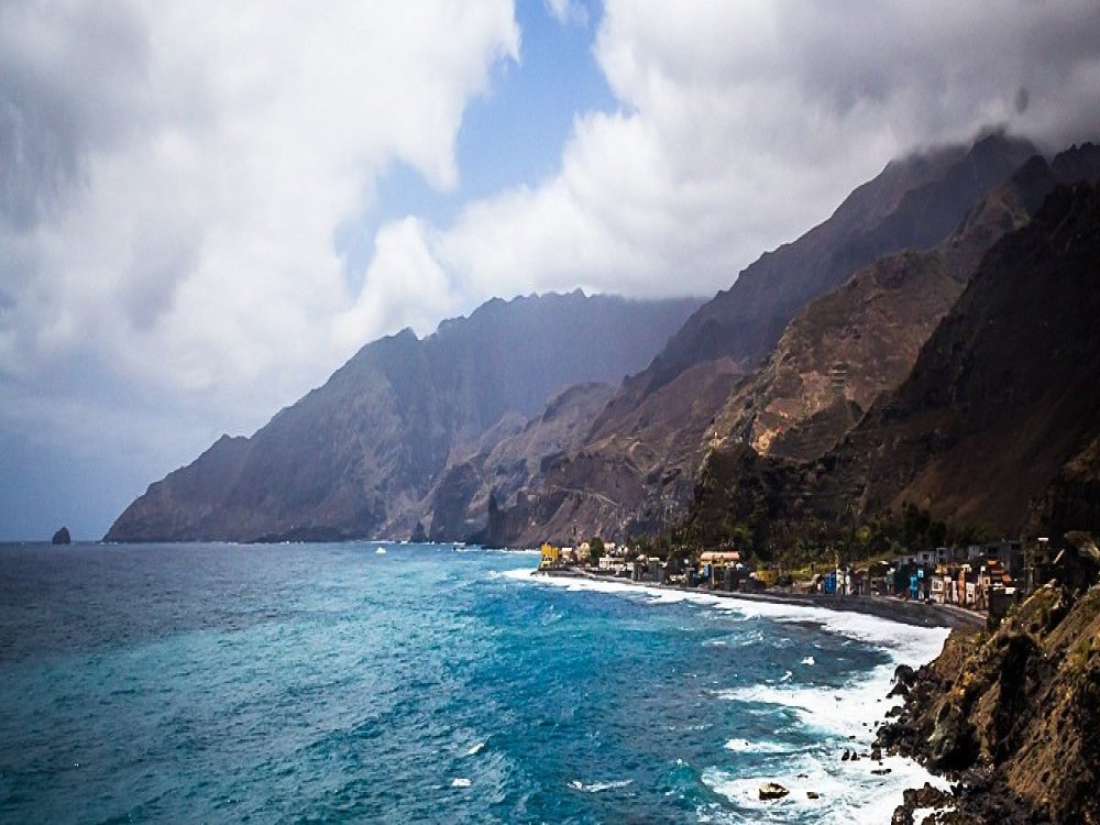Porto Novo-Ribeira Grande Road