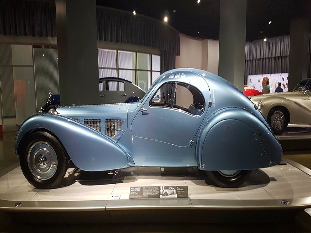 Petersen Automotive Museum
