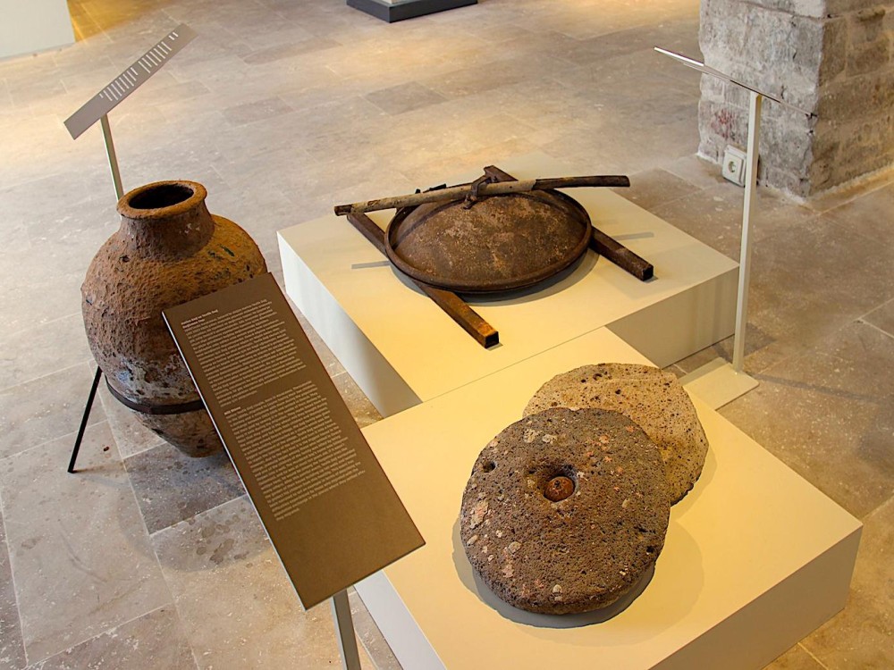 Cesme Museum