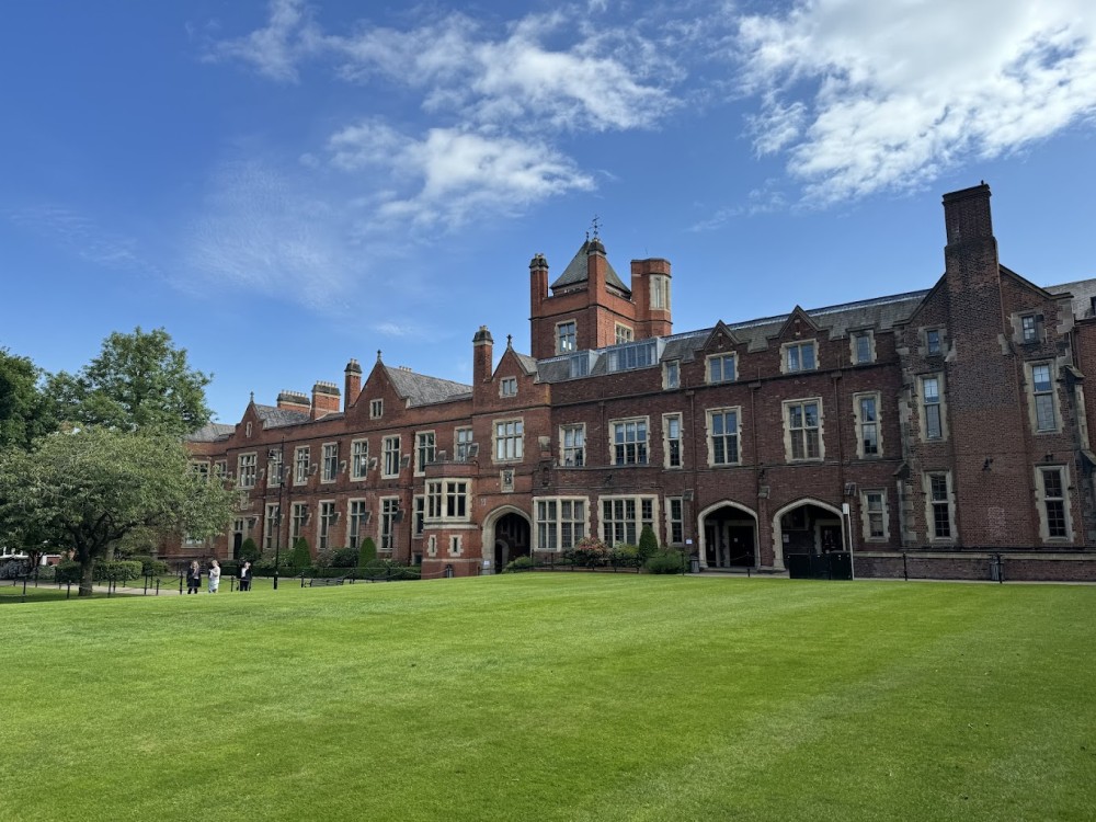 Queen's University Belfast