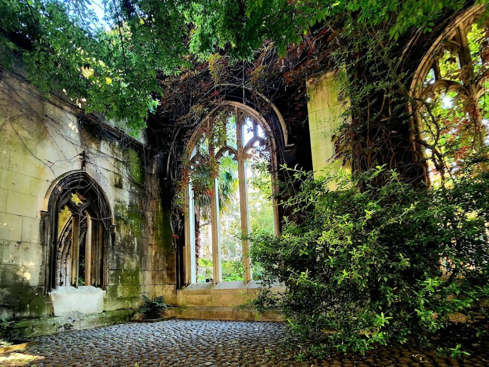 St Dunstan in the East Church Garden