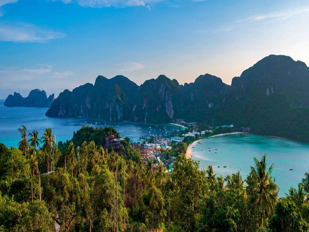 Phi Phi Viewpoint