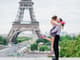 Paris: Romantic Couple Photoshoot with flower bouquet