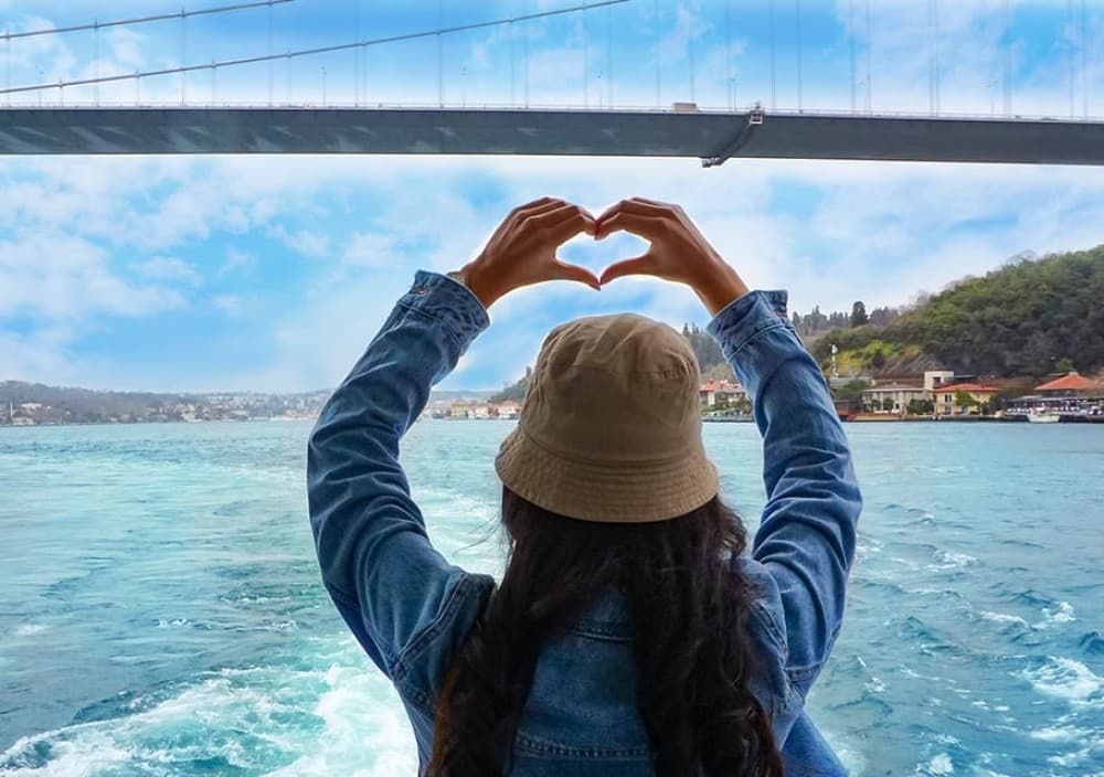 Istanbul: Bosphorus & Golden Horn Cruise Daytime or Sunset | ®ExcursionMania - Image 9