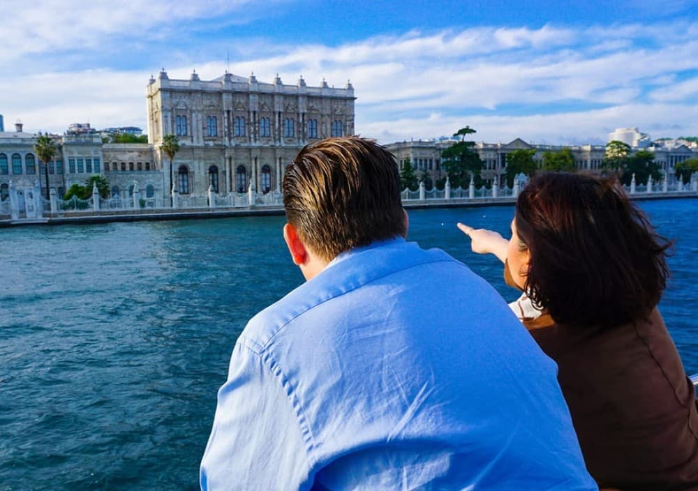 Istanbul: Bosphorus Sightseeing Cruise with Sunset Option | ®ExcursionMania - Image 4