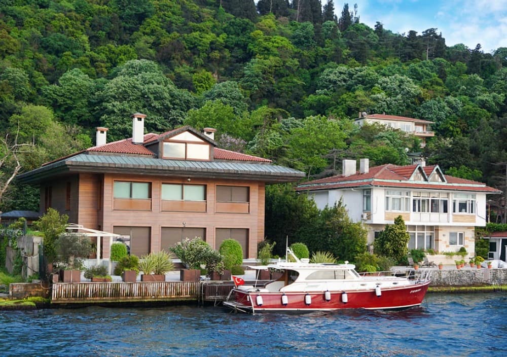 Istanbul: Bosphorus Sightseeing Cruise with Sunset Option | ®ExcursionMania - Image 7