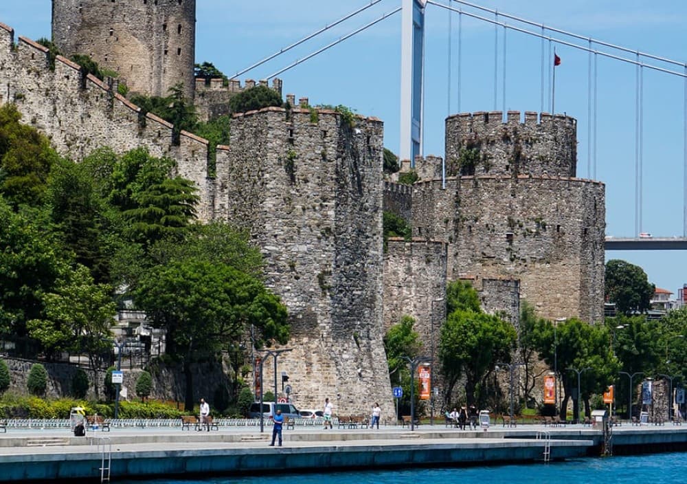 Istanbul: Bosphorus Sightseeing Cruise with Sunset Option | ®ExcursionMania - Image 12