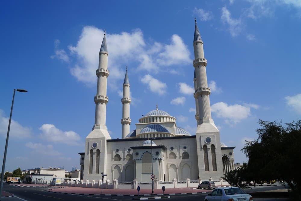 Dubai: Frame Tickets, Creek, Souks & Blue Mosque Guided Tour | ®ExcursionMania - Image 8