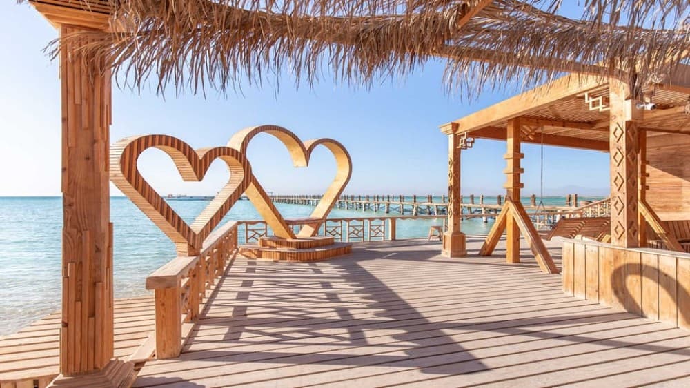 Hurghada: Orange Bay Day Trip with Water Sports and Lunch | ®ExcursionMania - Image 12