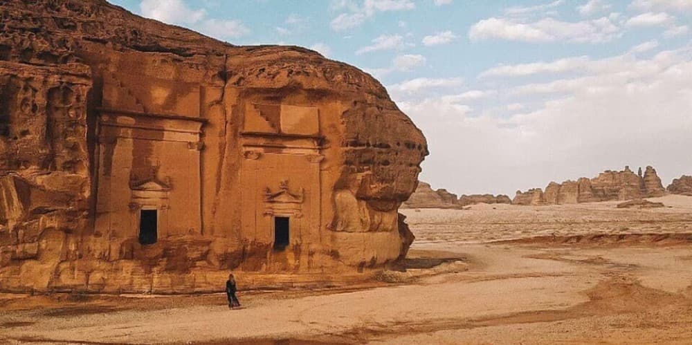 Saudi Arabia: the Beauty of AlUla with a Day Tour | ®ExcursionMania - Image 4