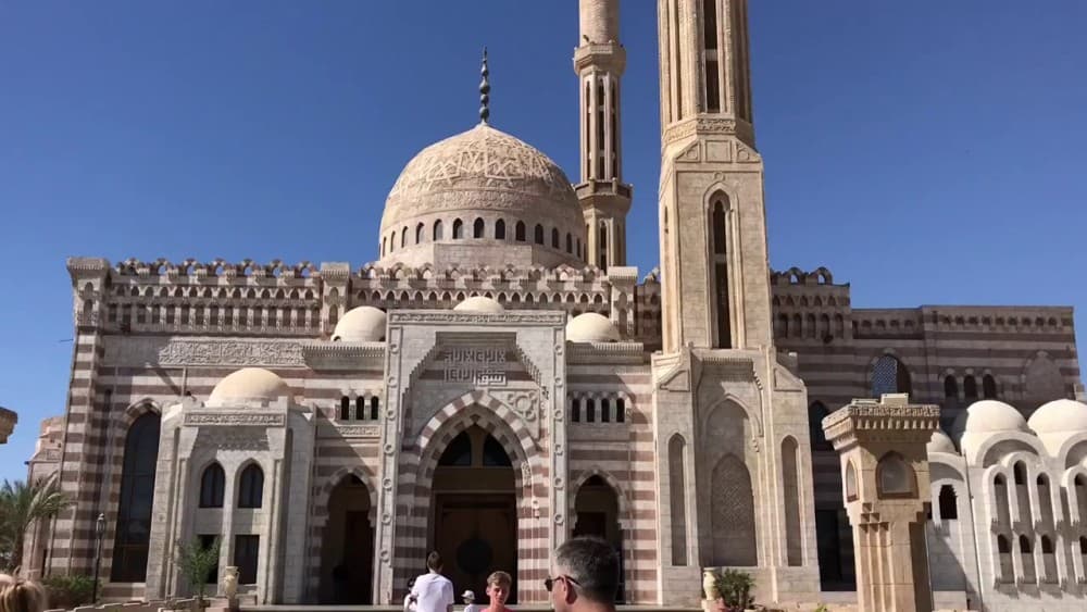 Sharm El Sheikh: Private City Tour with Seafood Dinner | ®ExcursionMania - Image 5