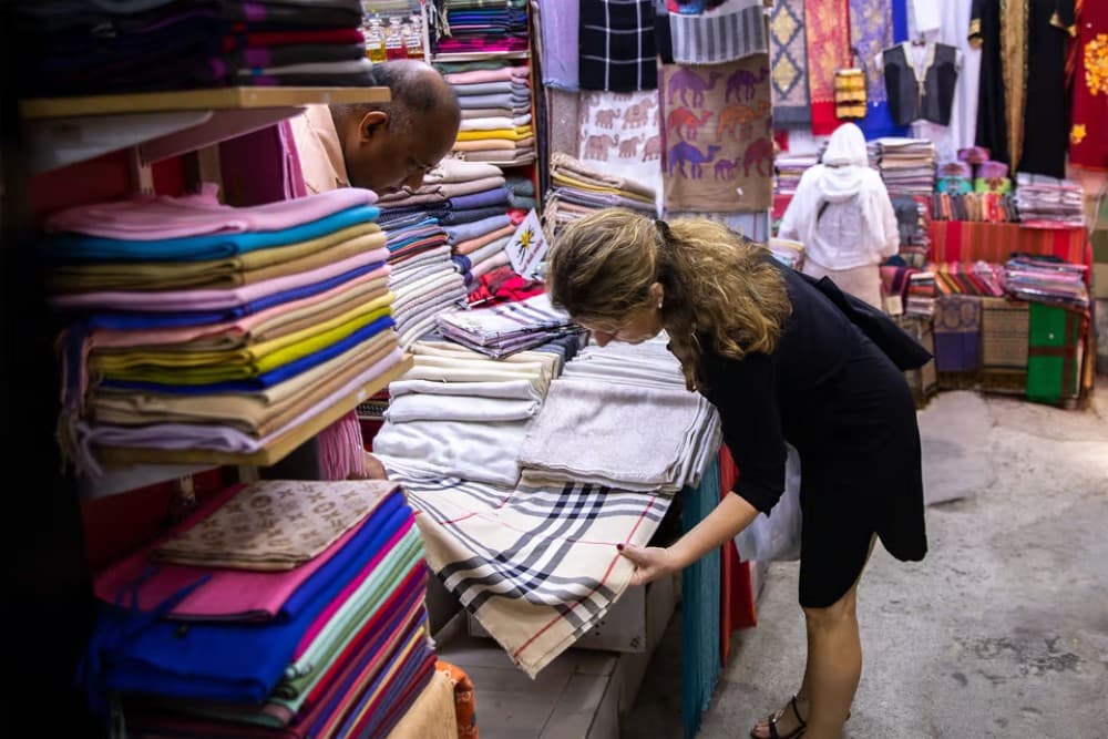 Muscat: Half-Day Guided City and Oman Coast Tour | ®ExcursionMania - Image 4