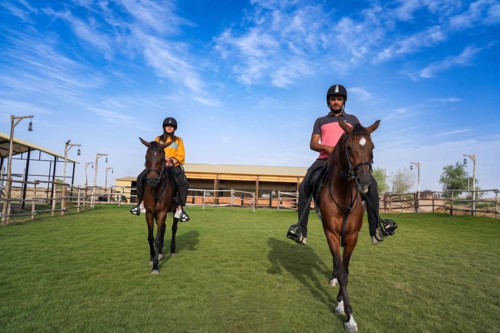 Dubai: Al Marmoom Oasis Horse Riding Experience with Snack | ®ExcursionMania - Image 5