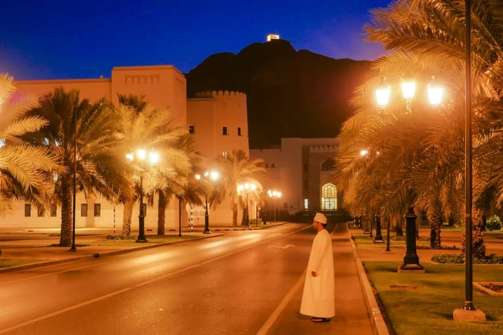 Muscat: Evening Guided City Highlights Tour by Van | ®ExcursionMania - Image 4