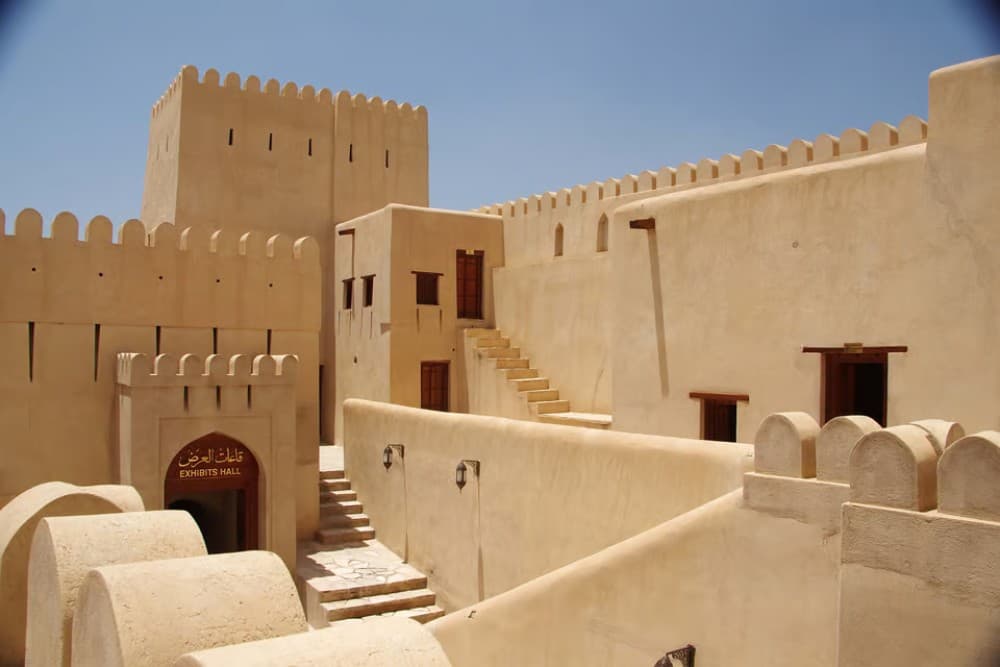 Muscat: Nizwa Oasis Full Day Tour with Lunch | ®ExcursionMania - Image 4