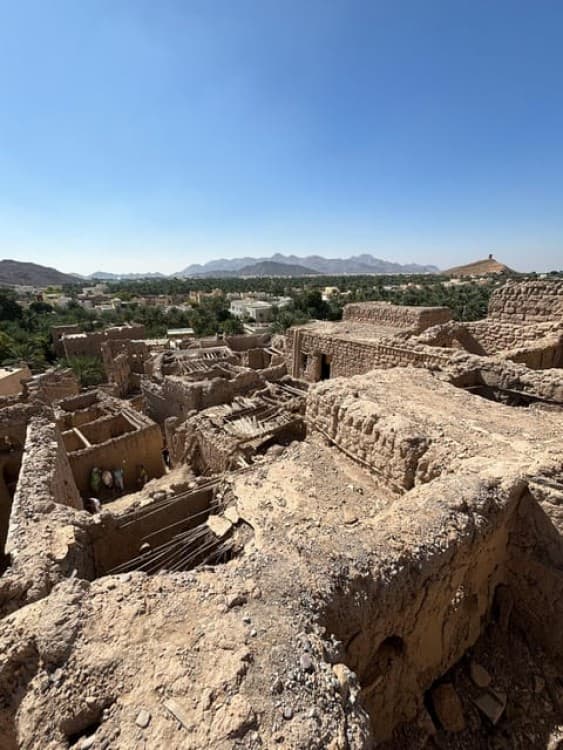 From Muscat: 5 Days Tour of the City Wadis and Desert | ®ExcursionMania - Image 7