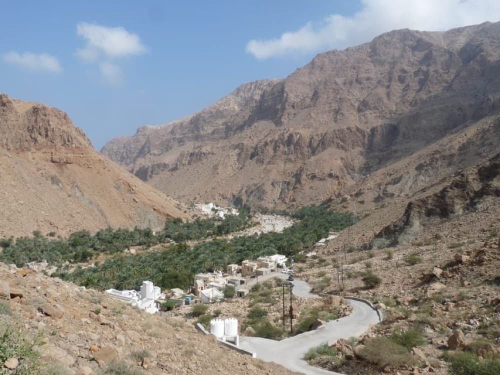 Muscat: Wadi Mibam Private Full Day Tour by 4x4 car | ®ExcursionMania - Image 4