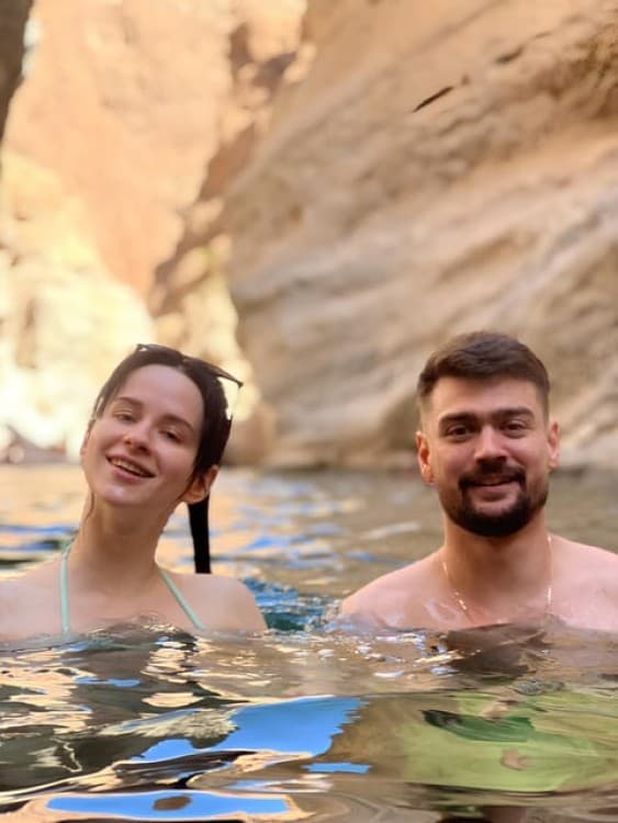 Muscat: Full-Day City and Wadi Shab Tour | ®ExcursionMania - Image 1