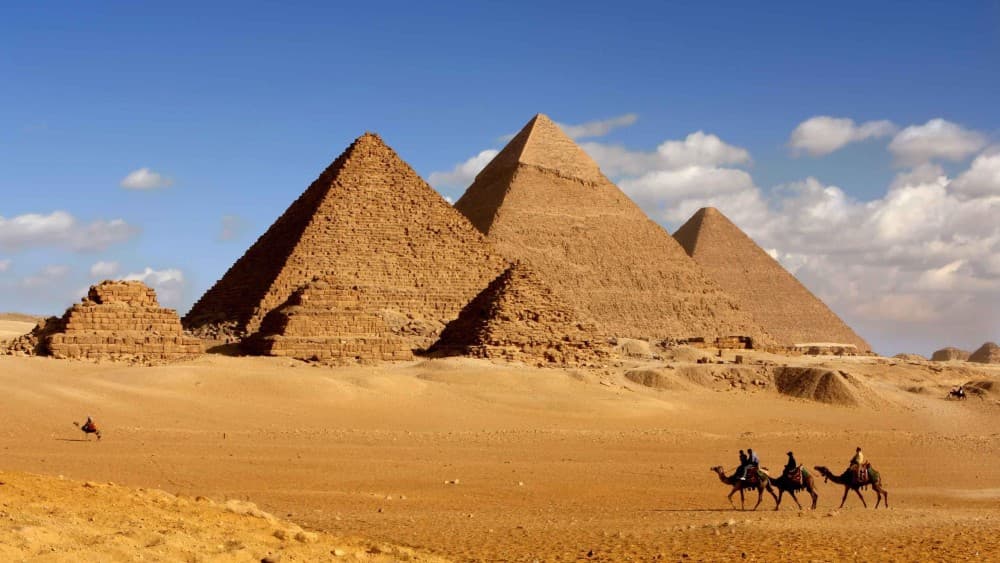 Hurghada to Cairo: Full-Day Tour One Way Bus & Flight Return | ®ExcursionMania - Image 9