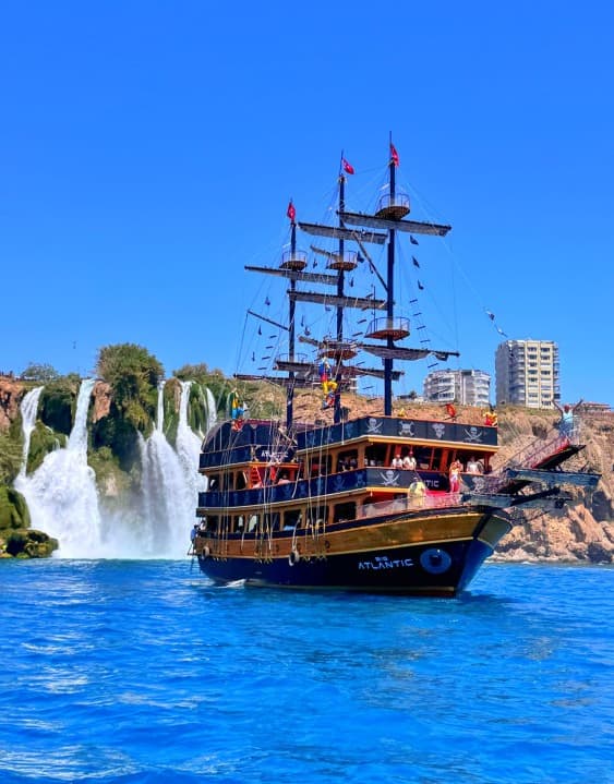 Antalya: Lara Pirate Boat Trip w/Unlimited Soft Drinks, Lunch & Hotel Transfer | ®ExcursionMania - Image 5