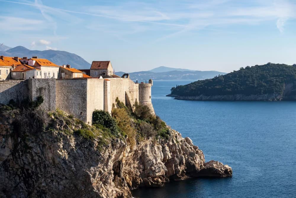 Dubrovnik: Old Town City Walls Guided Tour  Adriatic Views | ®ExcursionMania - Image 2