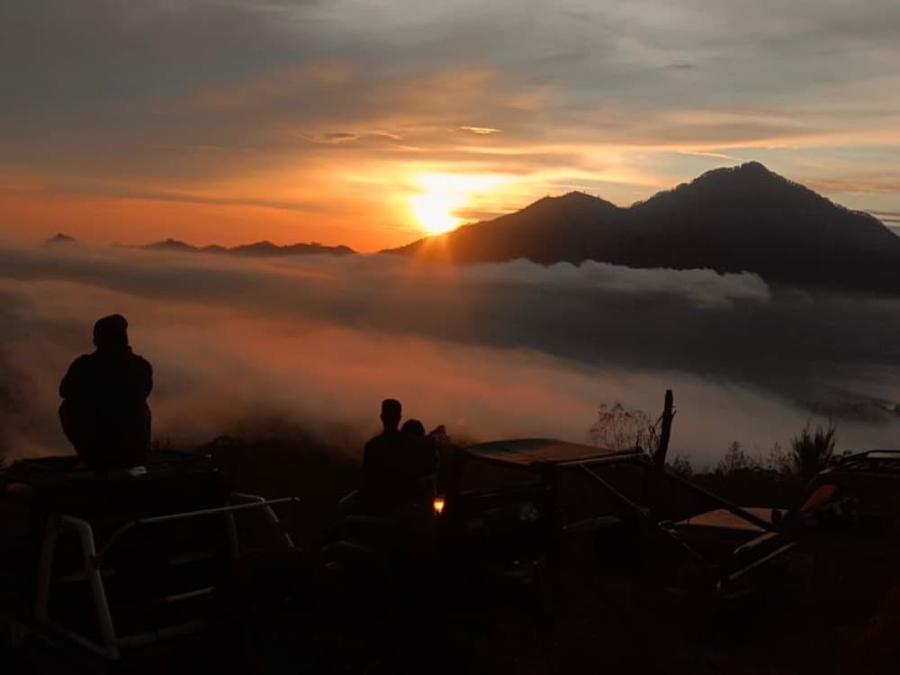 Mount Batur: SunsetSunrise 4WD Jeep Tour with Photographer | ®ExcursionMania - Image 10