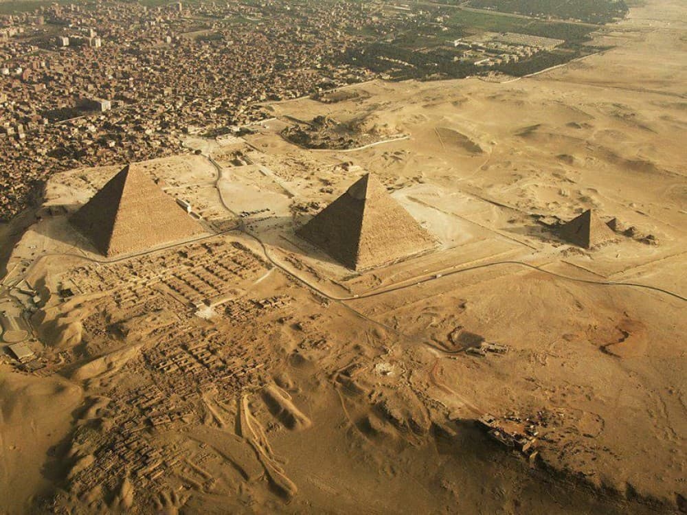 Cairo: Helicopter Flight Sightseeing Tour  Pyramids Landing | ®ExcursionMania - Image 5