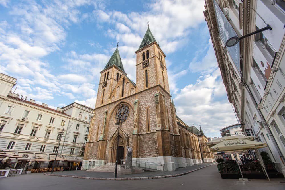 Sarajevo: Old Town & Fortress Tour & Trebevic Cable Car Ride | ®ExcursionMania - Image 2