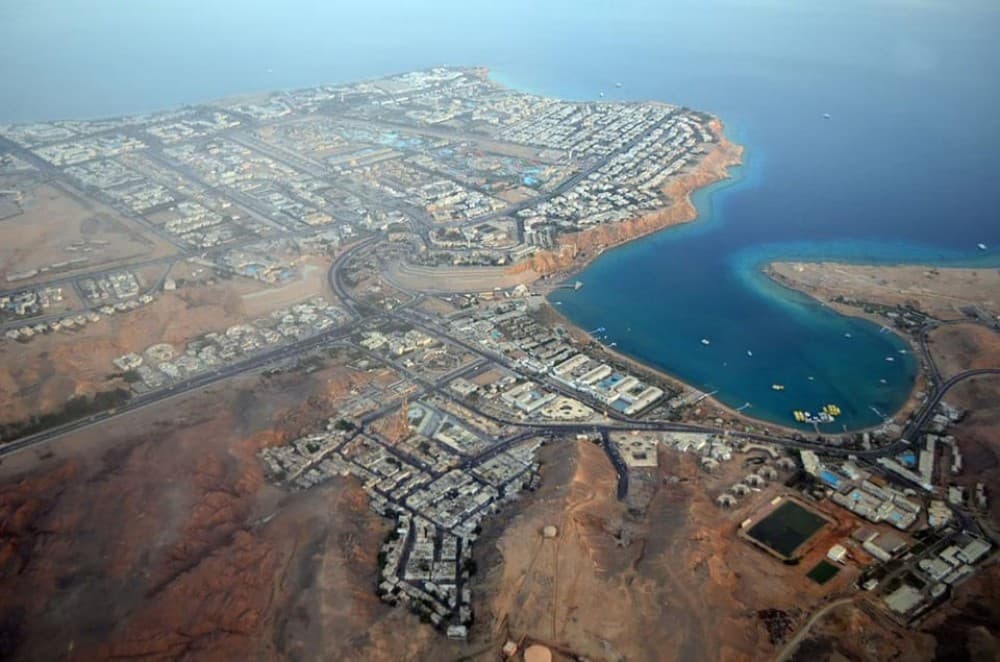 One-Way Flight  Transfer From Sharm El Sheikh To Hurghada | ®ExcursionMania - Image 3