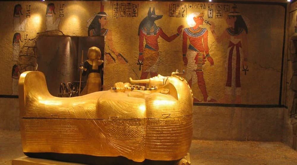 Luxor: Luxor Museum Entry Tickets Or Guided Tour | ®ExcursionMania - Image 3