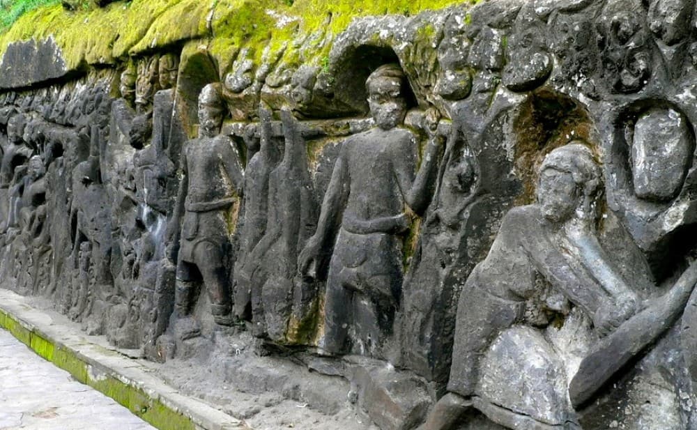 Bali Archeology: Museum, Gunung Kawi & Goa Gajah Temple Tour | ®ExcursionMania - Image 10
