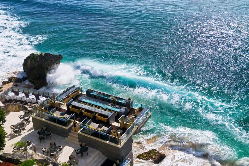 Uluwatu: Beach Club and Cliffside Private Bar Hopping Tour | ®ExcursionMania - Image 8