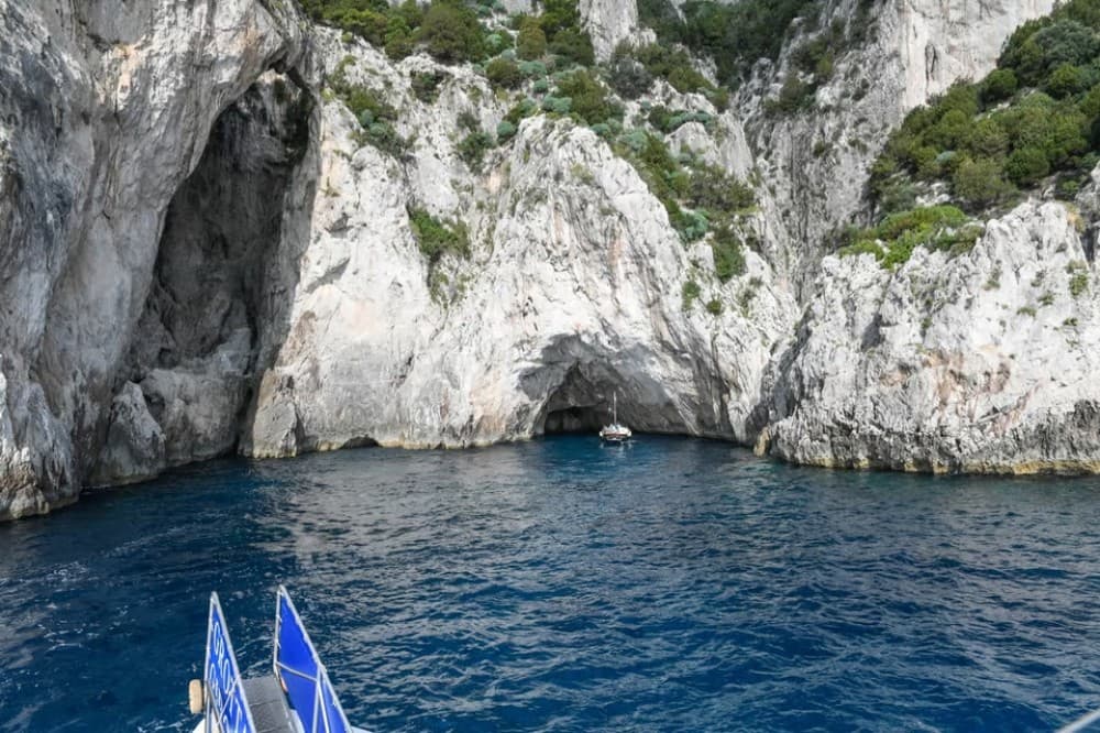 From Sorrento: Day Trip to Capri with Blue Grotto | ®ExcursionMania - Image 10