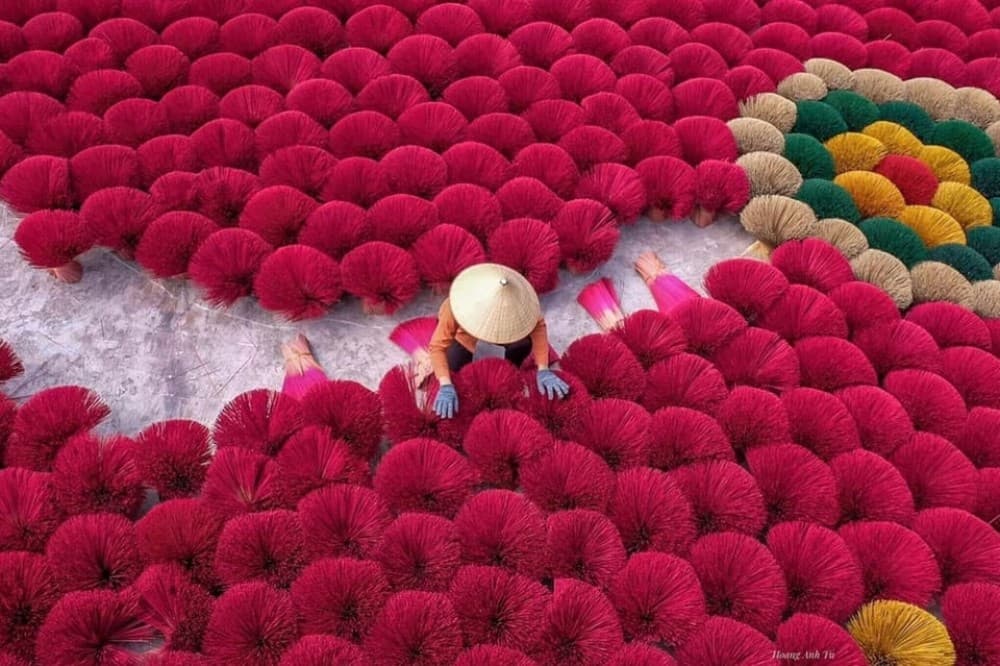 From Hanoi: Incense Village & Train Street Small Group Tour | ®ExcursionMania - Image 8