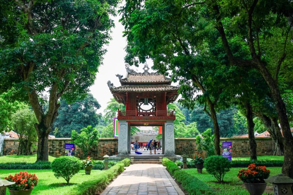 Hanoi: City Highlights Tour With Train Street & Hidden Gems