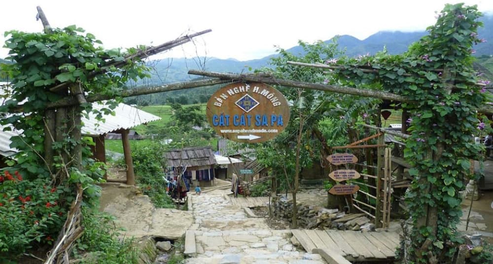 From Hanoi: Sapa 3-Day Medium Trek and Limousine Trip | ®ExcursionMania - Image 3