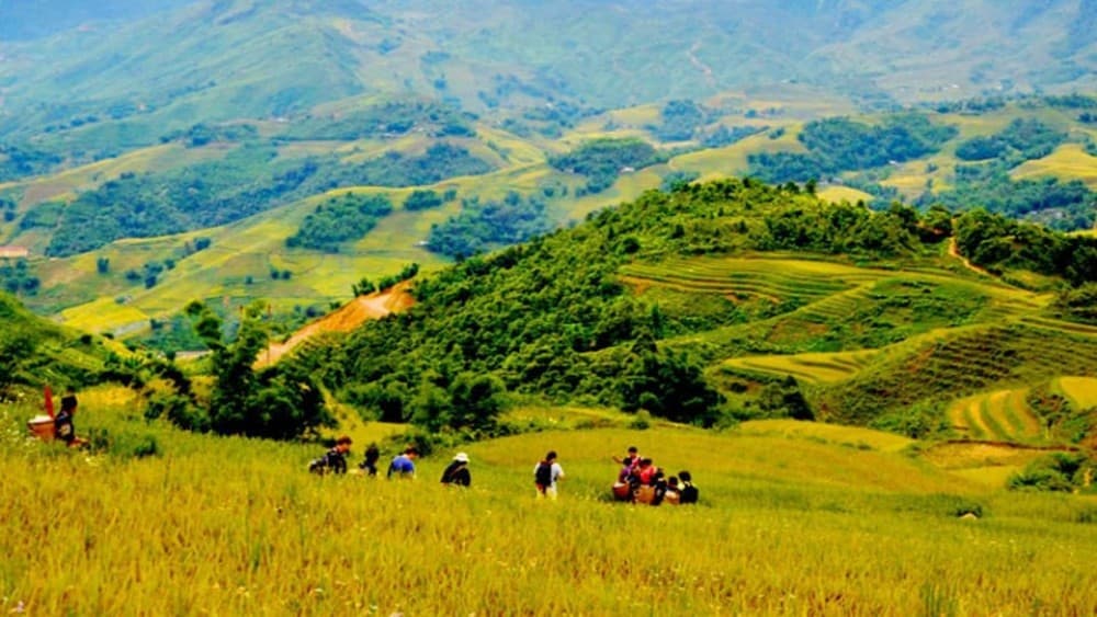 From Hanoi: 2-Day Overnight Sapa Tour By Limousine | ®ExcursionMania - Image 3
