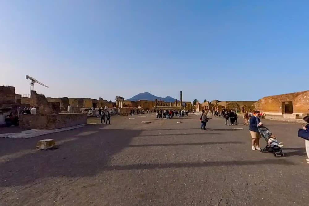 Pompeii: 2 Hours Skip the Line Visit with a Licensed Guide | ®ExcursionMania - Image 5