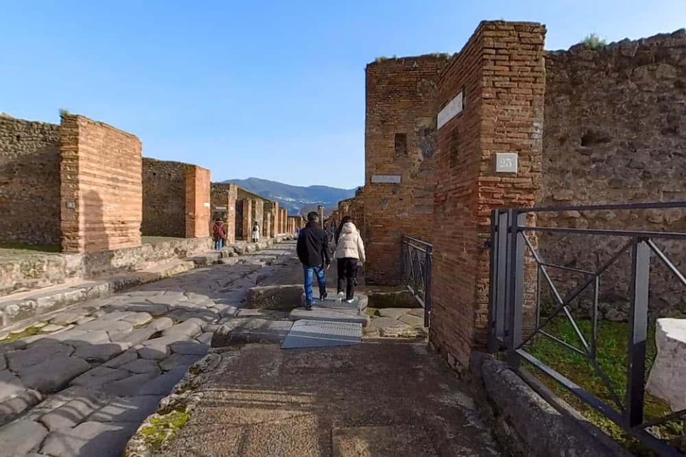 Pompeii: 2 Hours Skip the Line Visit with a Licensed Guide | ®ExcursionMania - Image 8
