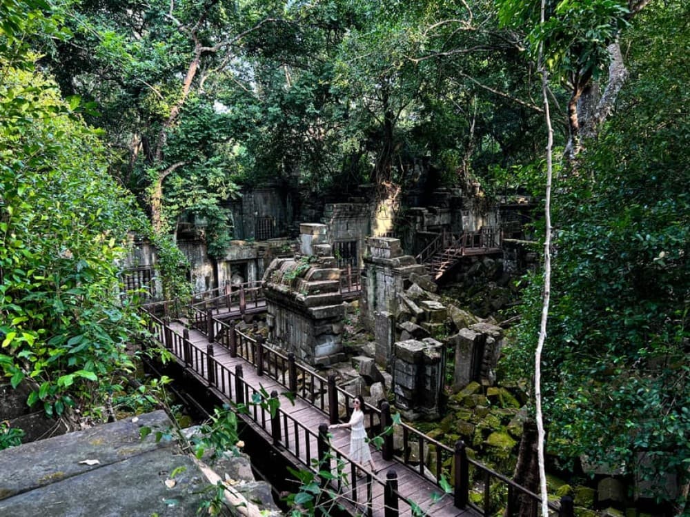 From Siem Reap: Beng Mealea & Tonle Sap Sunset Boat Cruise | ®ExcursionMania - Image 3