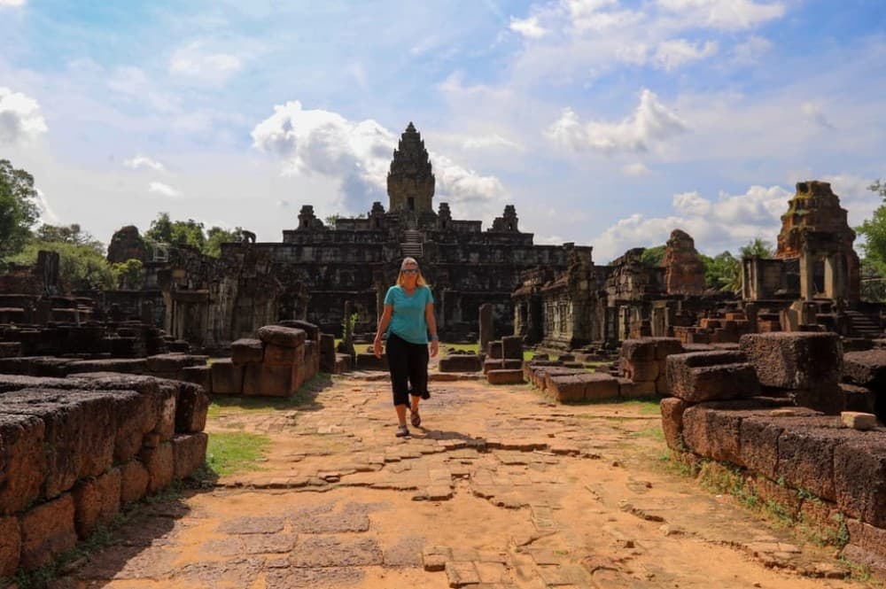 From Siem Reap: Beng Mealea & Tonle Sap Sunset Boat Cruise | ®ExcursionMania - Image 10