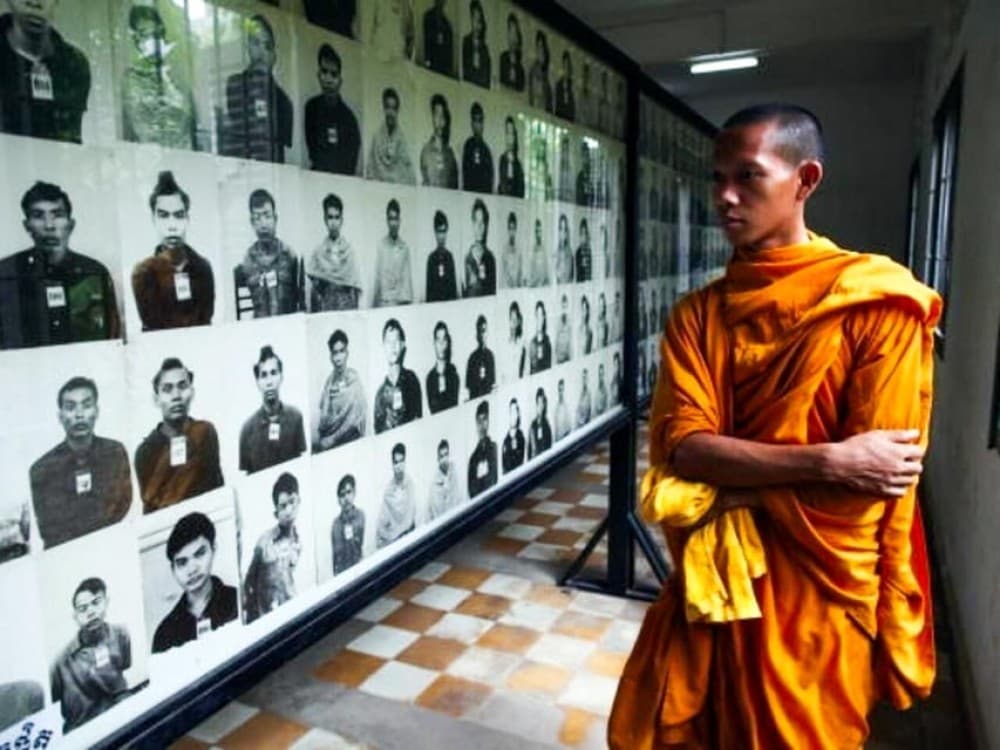 Phnom Penh: Tour of Tuol Sleng Prison and Choeng Ek Memorial | ®ExcursionMania - Image 3