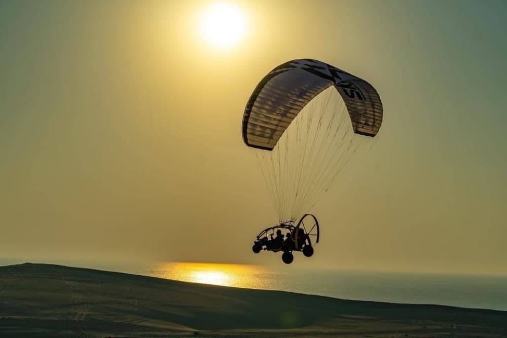 Qatar: Paratrike Air Tour with Hotel Transfers | ®ExcursionMania - Image 3