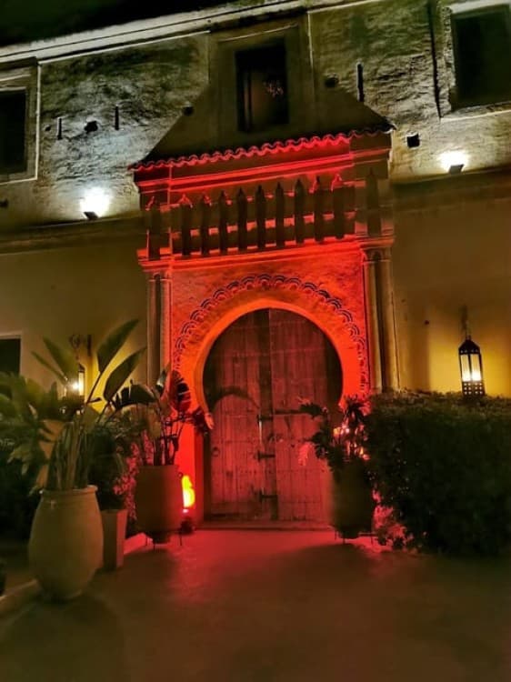 Marrakech: Guided Tour by Night | ®ExcursionMania - Image 3