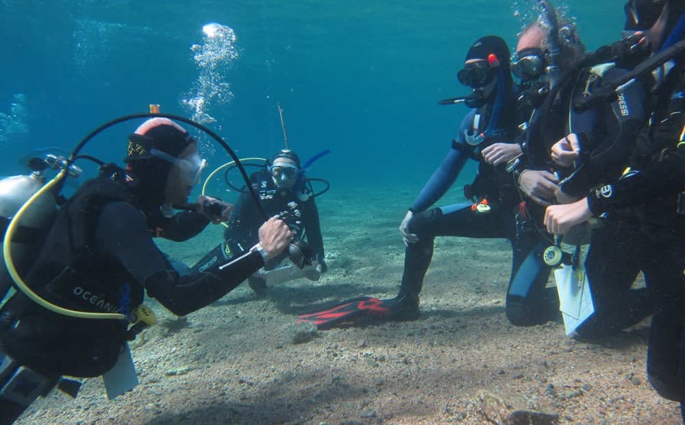 Kemer Scuba Diving Experience: 2 Dives, Lunch & Transfer | ®ExcursionMania - Image 1