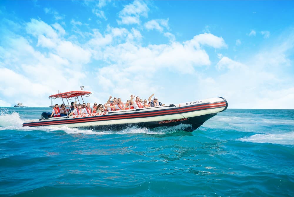 Dubai Speedboat Sightseeing Tour Atlantis and Burj al Arab | ®ExcursionMania - Image 8