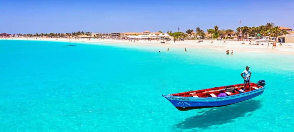 Sal island: Santa Maria City Tour, Street Art and Tapas | ®ExcursionMania - Image 2