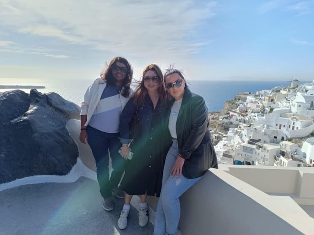 Santorini: Small Group Sightseeing Tour with a Local Guide | ®ExcursionMania - Image 11